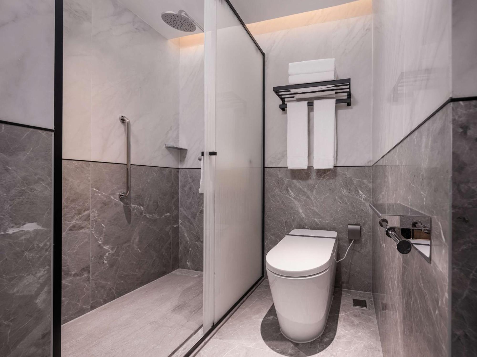 Hilton Garden Inn Beijing Temple Of Heaven East Gate Station Exterior photo
